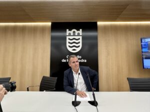 Rafa Domínguez rueda de prensa futuro de Pontevedra